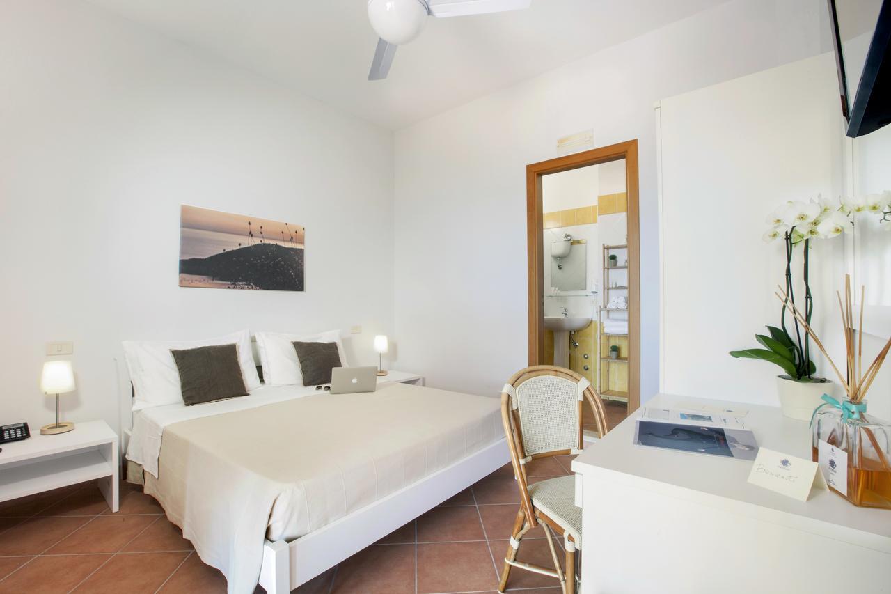 Il Cefalo Hotel & Restaurant カステッラバーテ エクステリア 写真