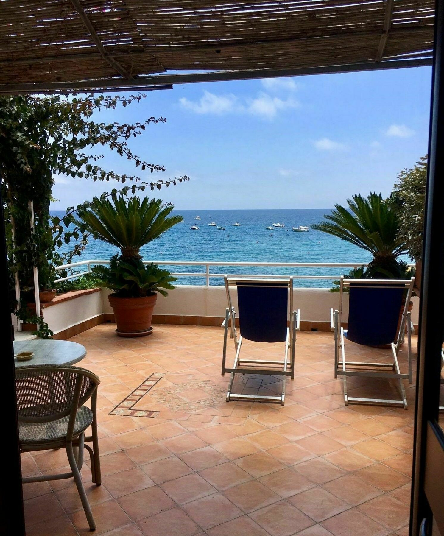 Il Cefalo Hotel & Restaurant カステッラバーテ エクステリア 写真