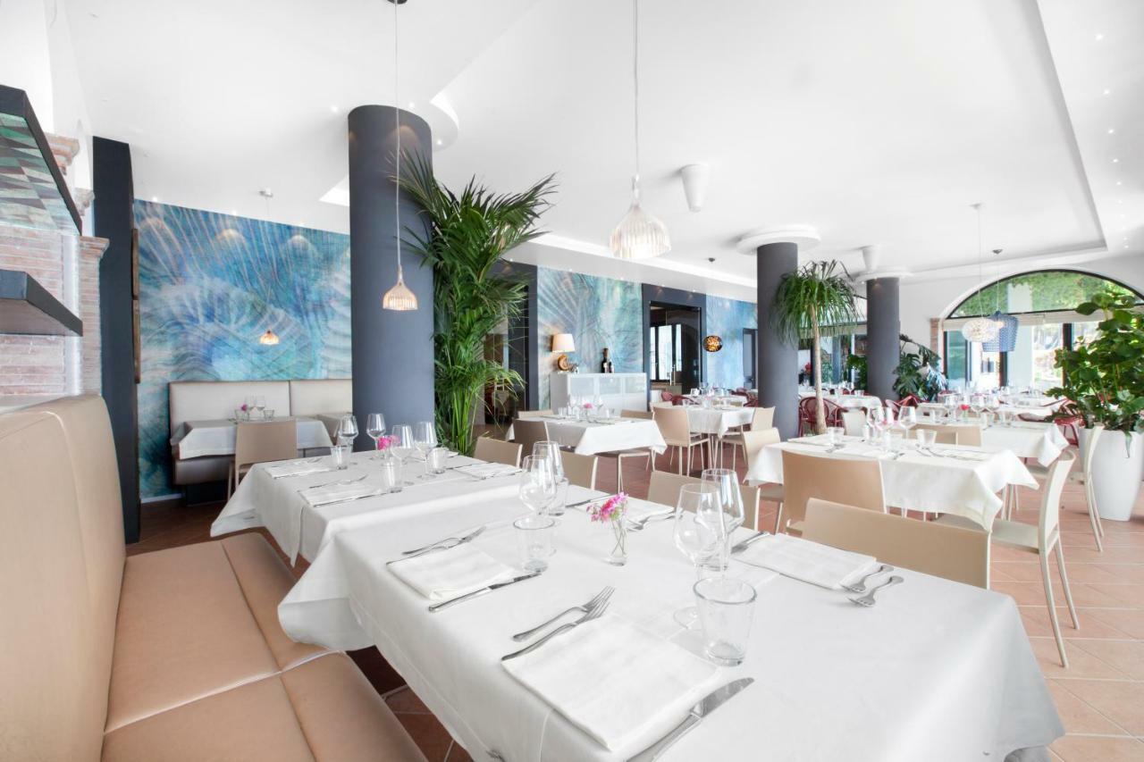 Il Cefalo Hotel & Restaurant カステッラバーテ エクステリア 写真